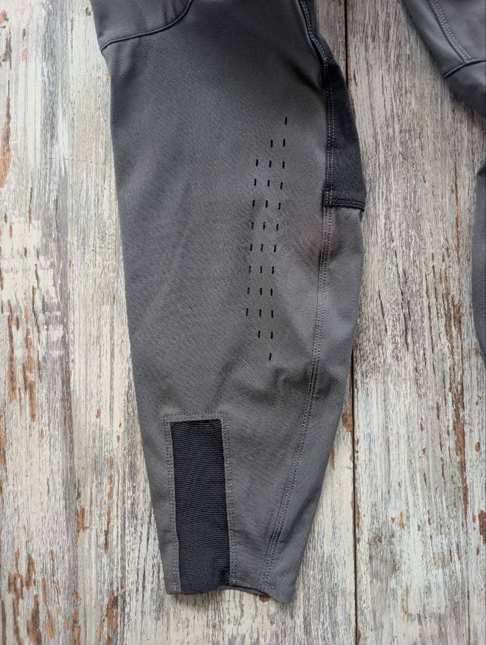 Fox Defend Mountain Biking Pants Women's Large - Picture 9 of 10